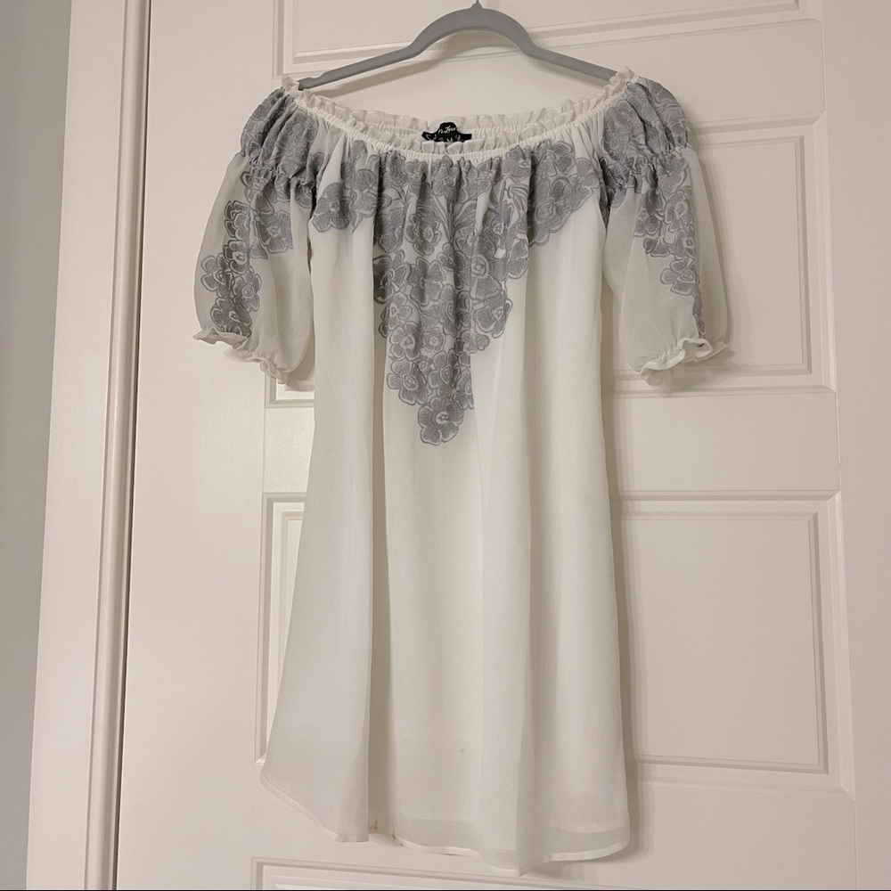 For love & lemons white off-shoulder dress with grey embroidery size M